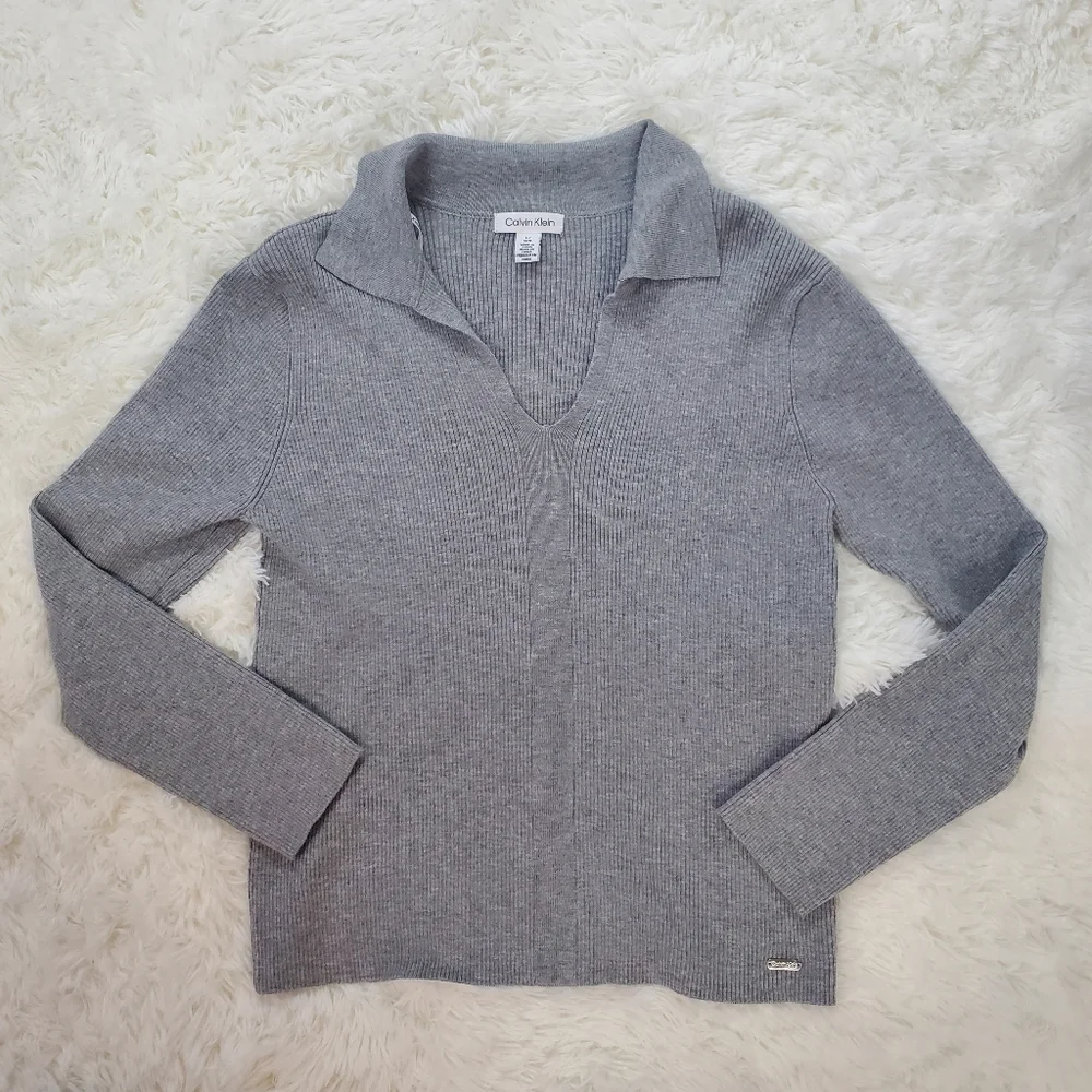 Calvin Klein Size L Gray Ribbed Knit V-Neck Polo Collar Long Sleeve Sweater